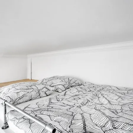 The Koburger Ii - Stylish With Extra High Bed For Kids, 45m2 Space, Ideal For Families With Kids Or Couples Apartment *