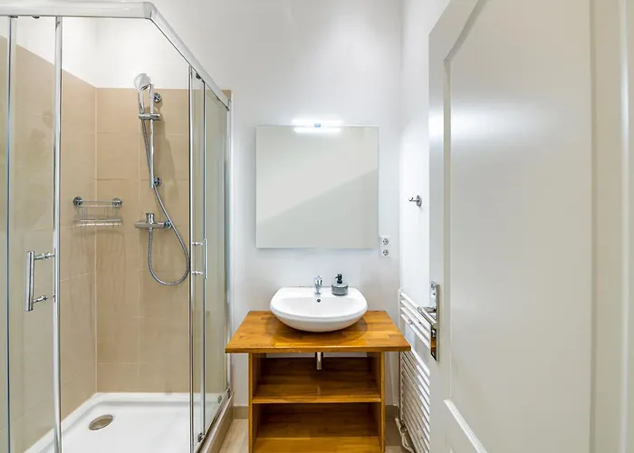 The Koburger Ii - Stylish With Extra High Bed For Kids, 45m2 Space, Ideal For Families With Kids Or Couples